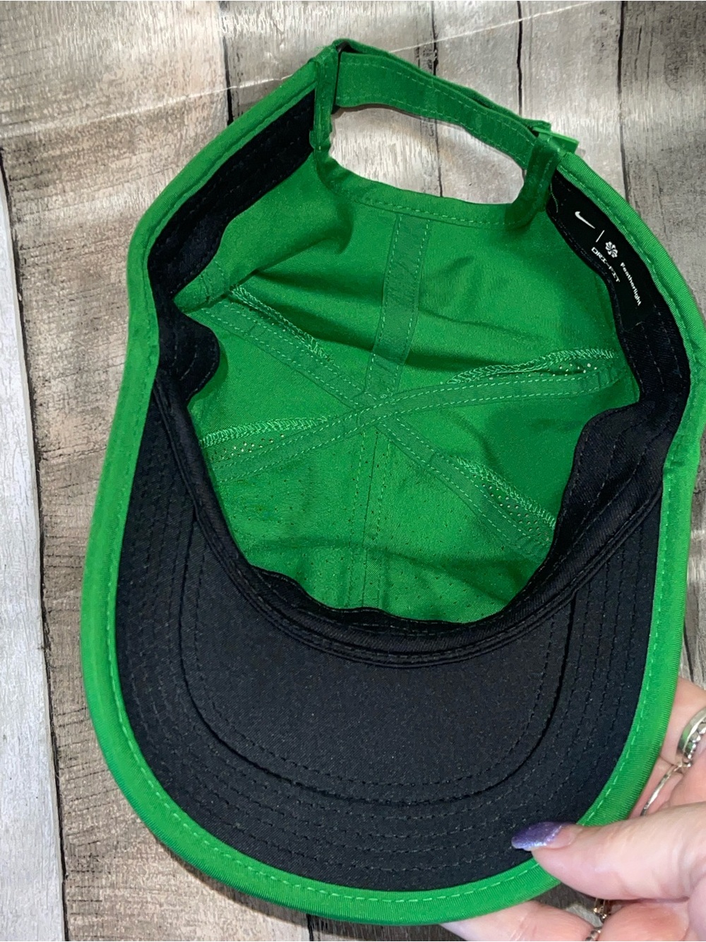 Nike Dri-FIT Featherlight Hat with Oregon Duck Logo U of O Running Hiking - Picture 7 of 8